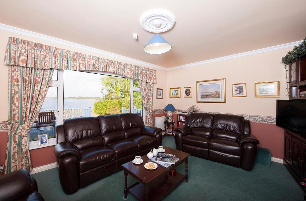 The Waterfront House Country Home Утерард Екстер'єр фото