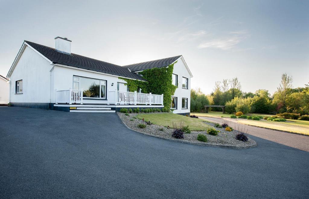 The Waterfront House Country Home Утерард Екстер'єр фото
