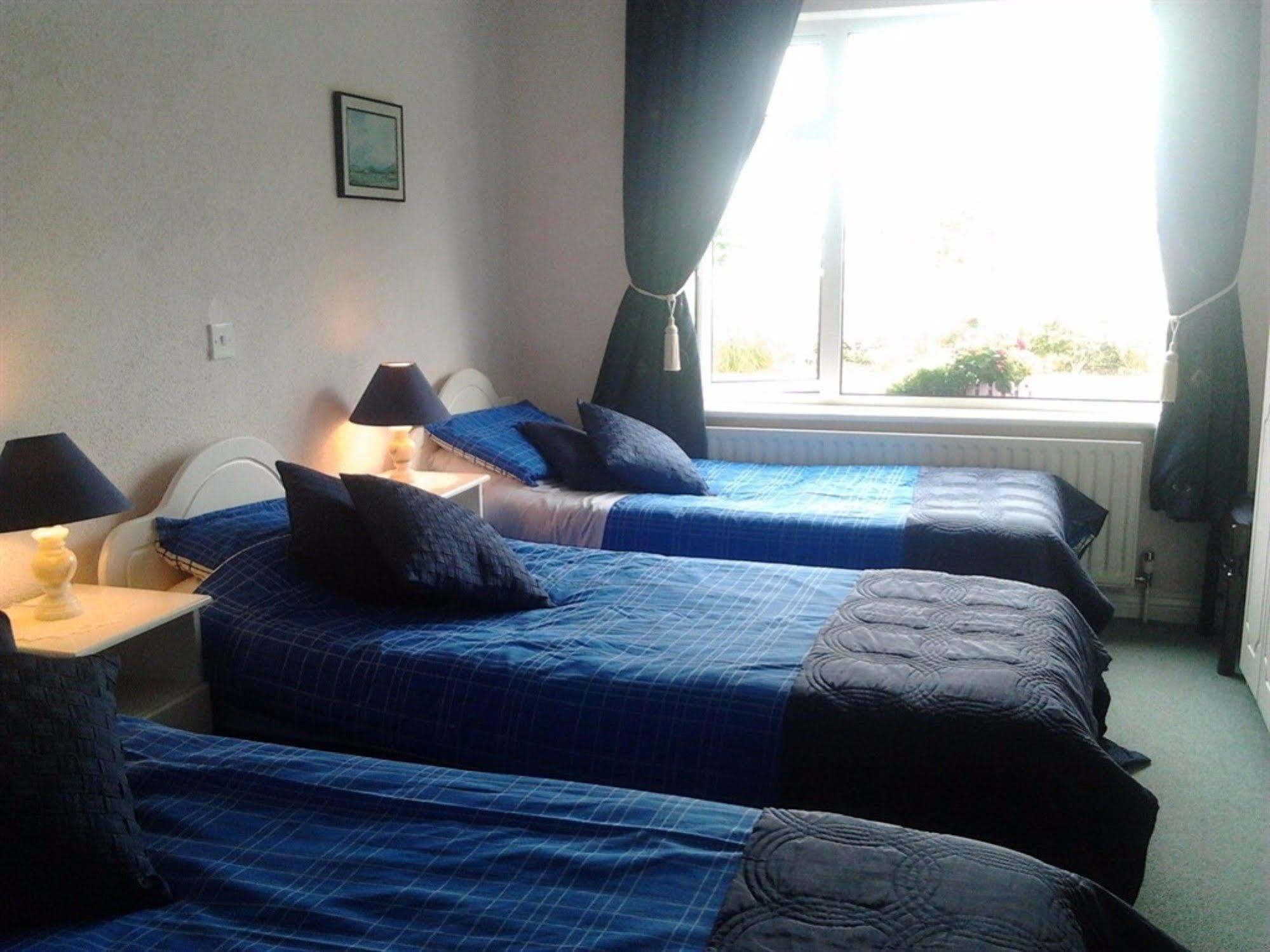 The Waterfront House Country Home Утерард Екстер'єр фото